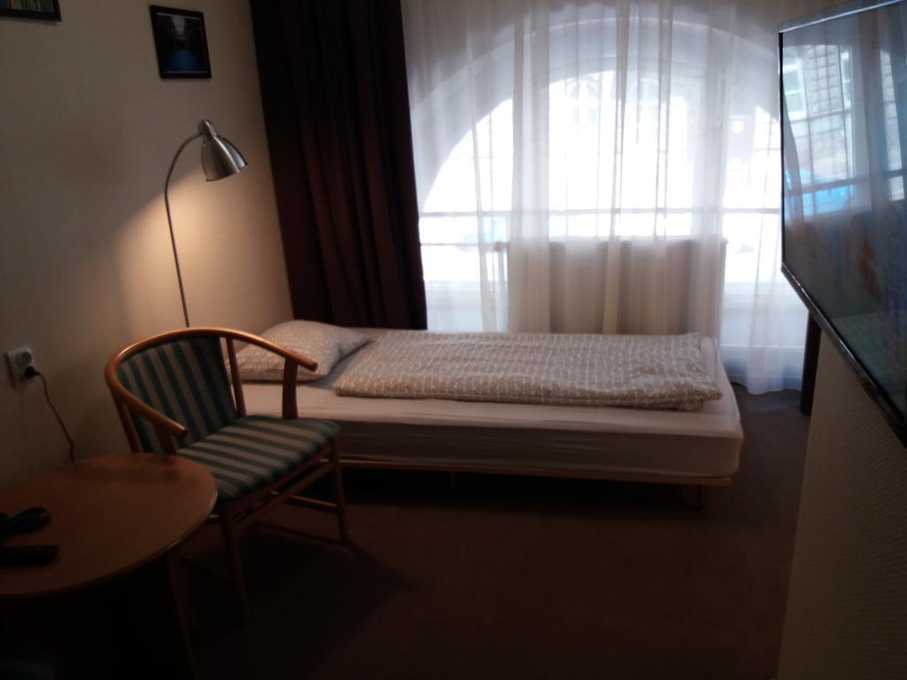 Mezzo Budapest Luaran gambar